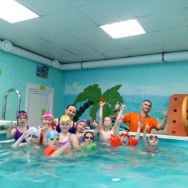 rx9ddOcq7Ho.jpg?size=1600x1200&quality=96&proxy=1&sign=f7901d411210be11aea5b555f483230e&type=album